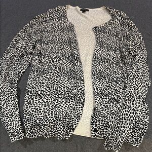 Stylish leopard women’s cardigan sweater